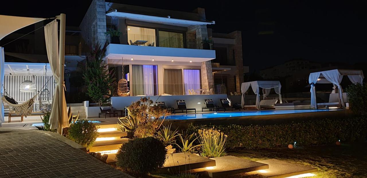 Made Of Blue Luxury Suites Collection Ретимно Екстериор снимка