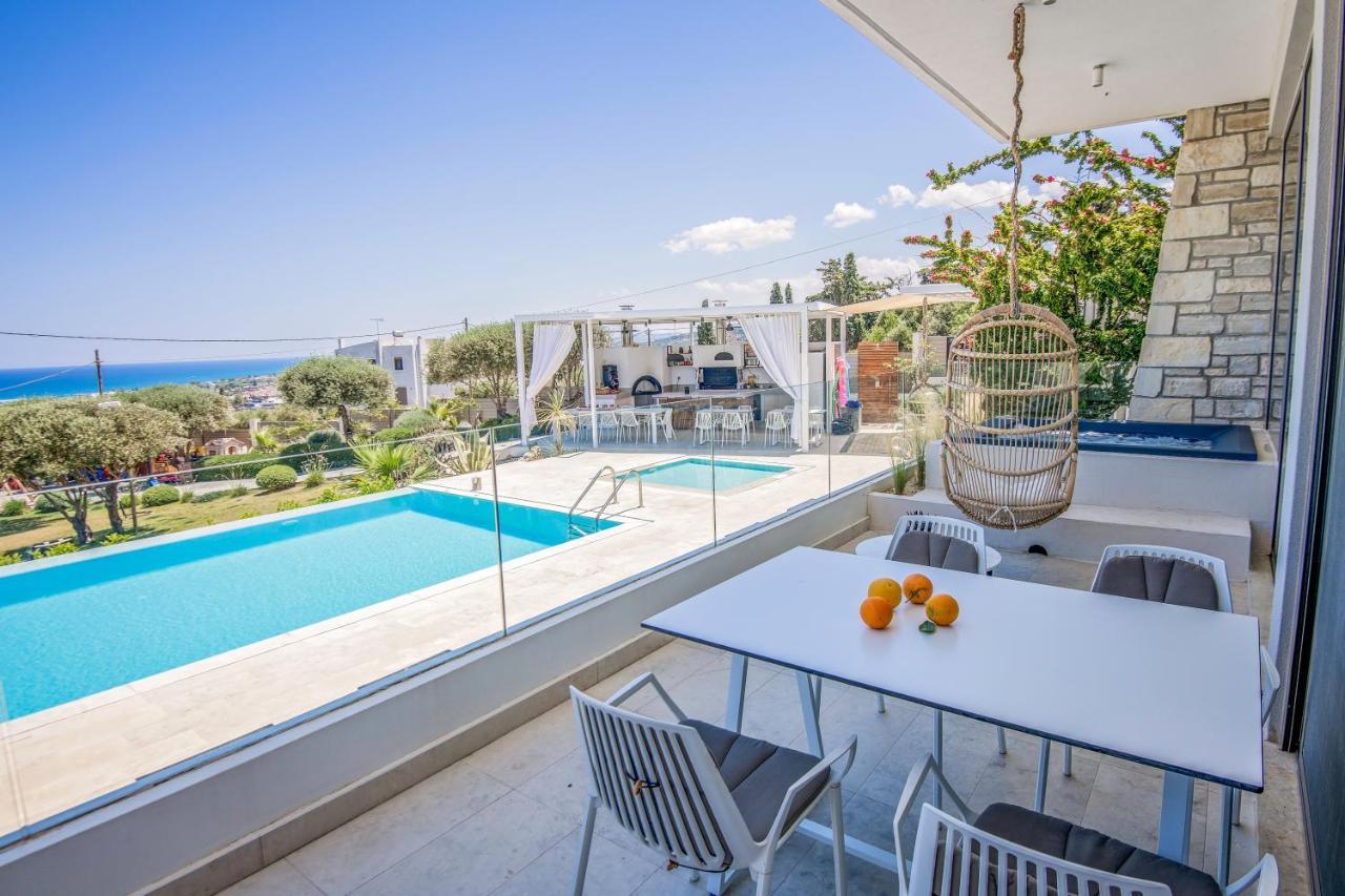 Made Of Blue Luxury Suites Collection Ретимно Екстериор снимка