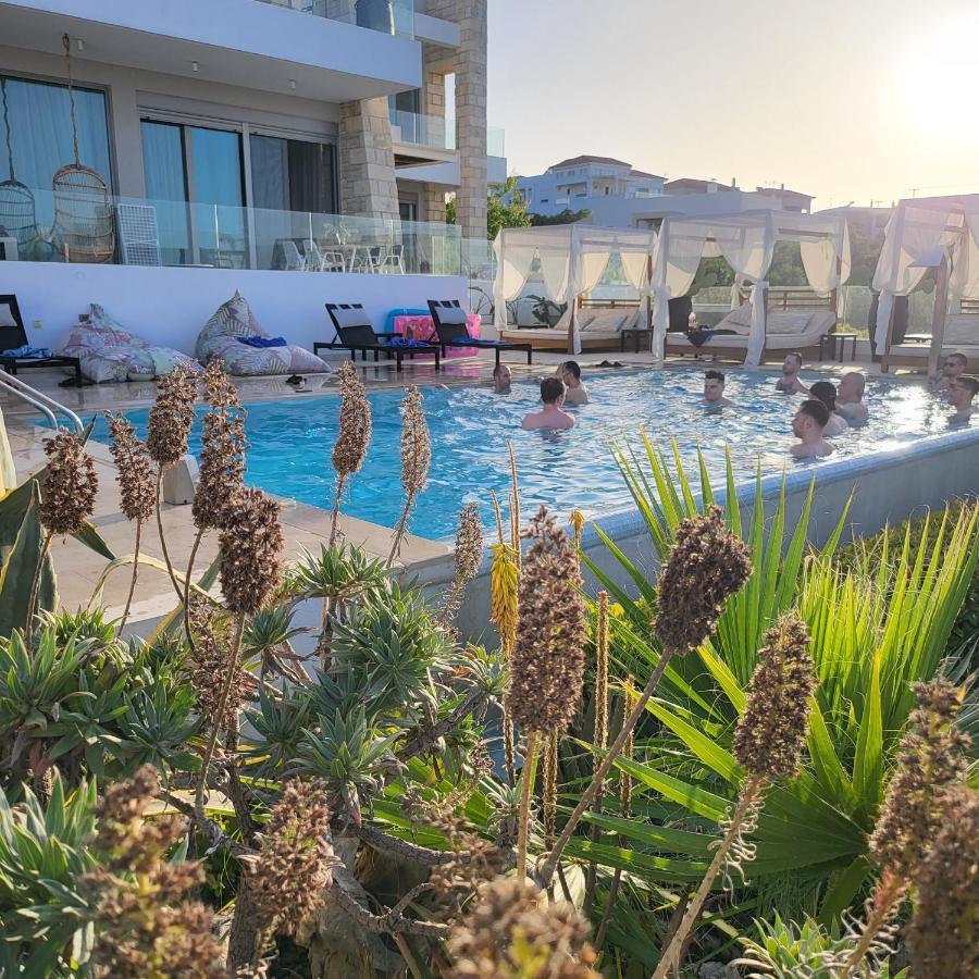 Made Of Blue Luxury Suites Collection Ретимно Екстериор снимка